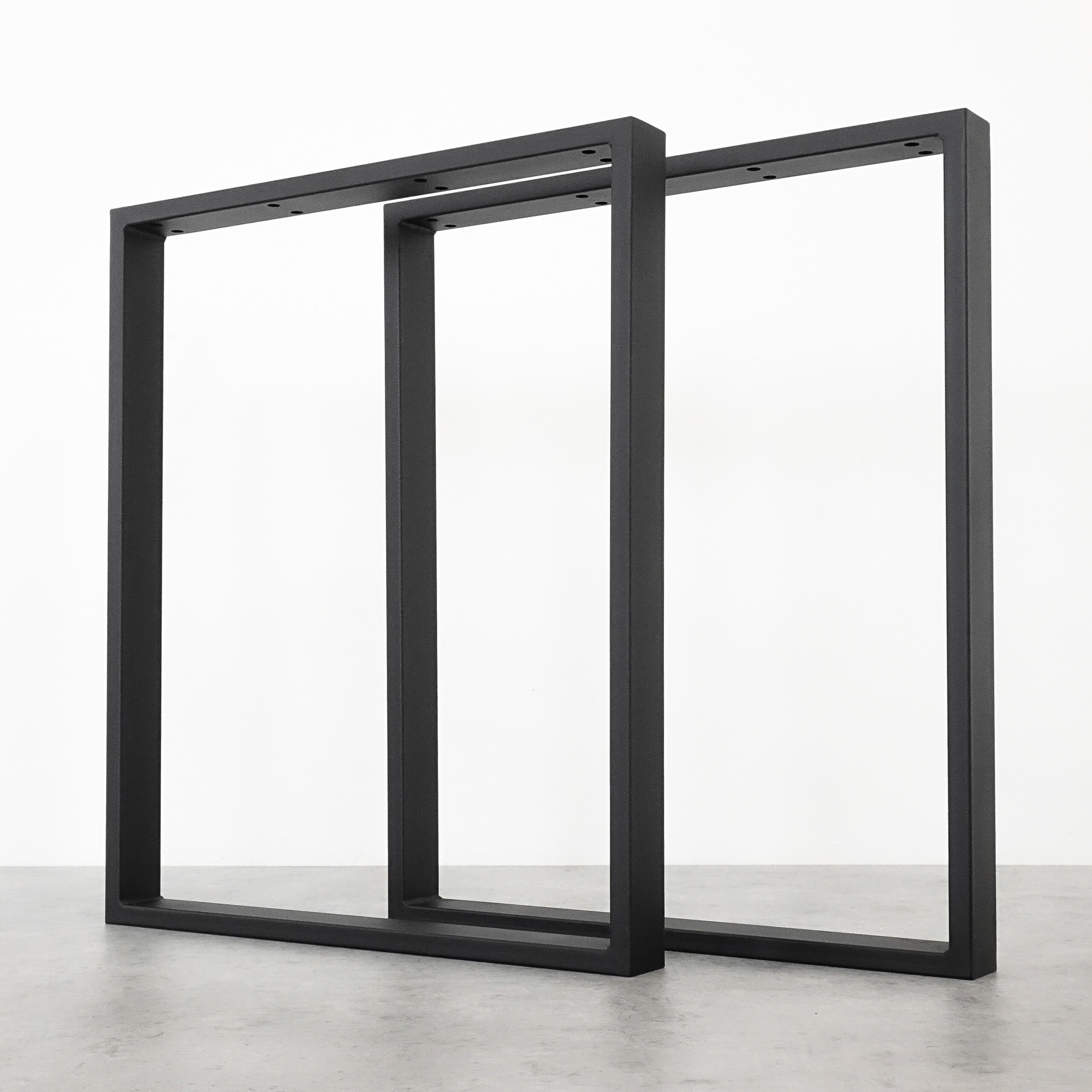 METĀLA GALDA KĀJAS